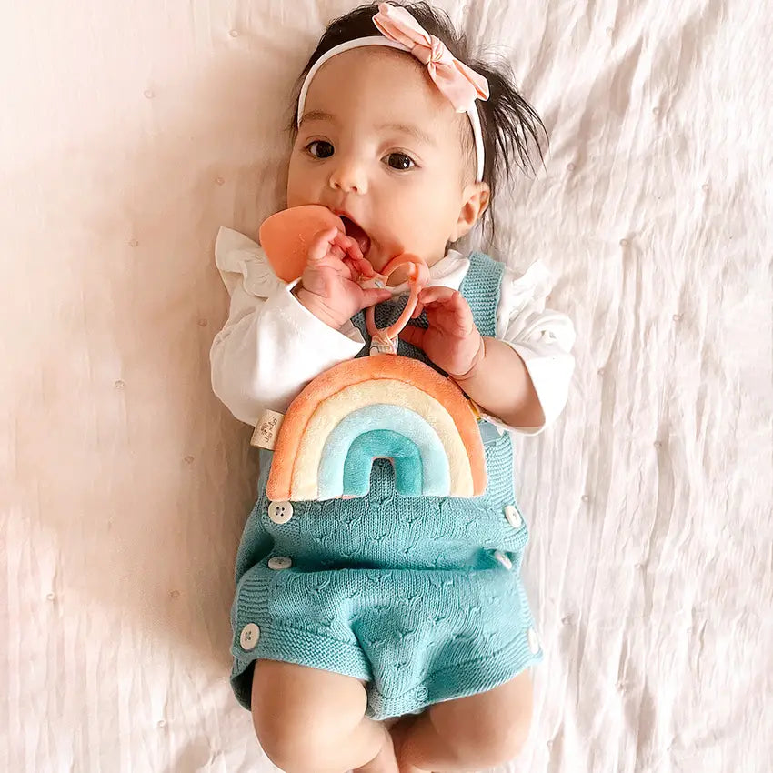 Itzy Pal Plush + Teether