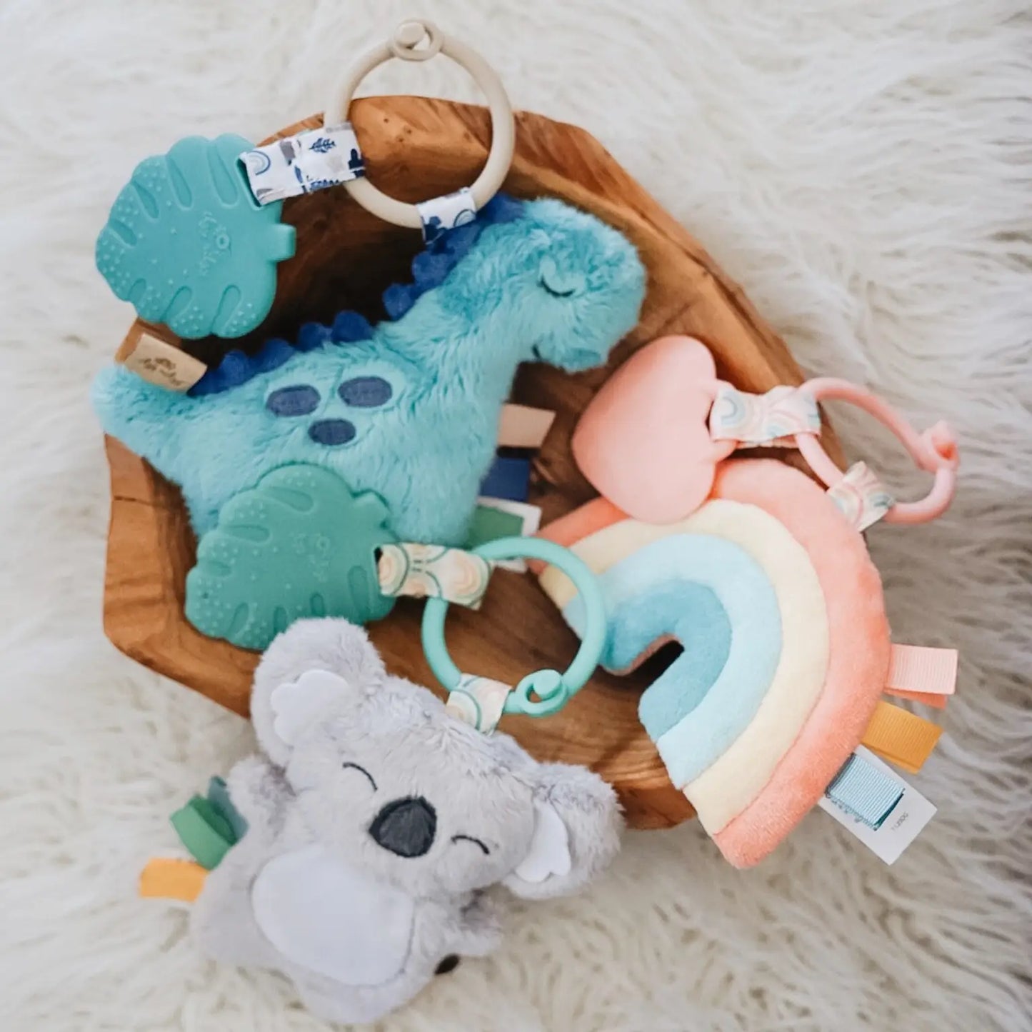 Itzy Pal Plush + Teether